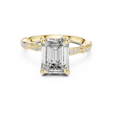 Imperia Twist Emerald Diamond Ring