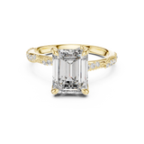 Imperia Twist Emerald Diamond Ring